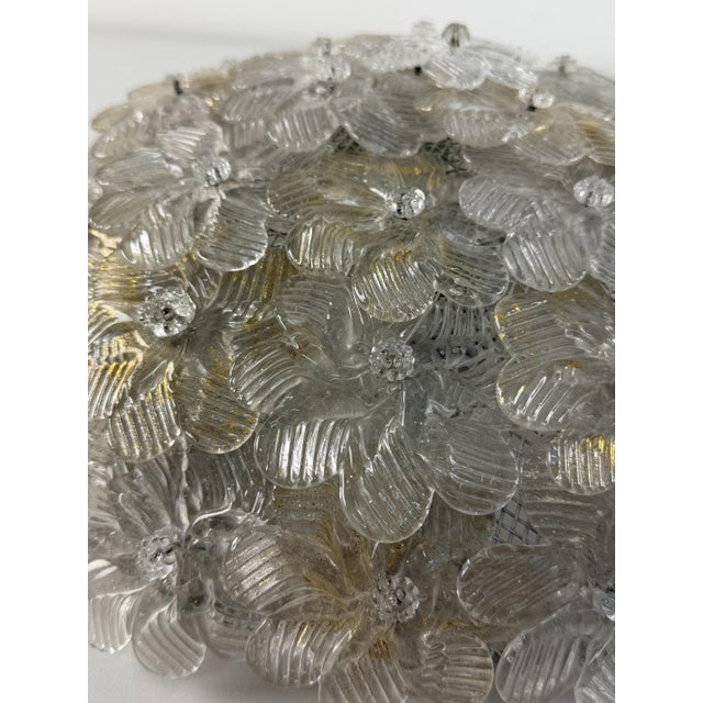 1940s Three-Light Murano Glass Ceiling Lamp in the style of Ercole Barovier, 1940s For Sale - Image 5 of 10