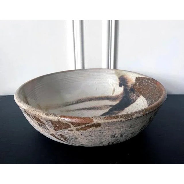 Modern Large Ceramic Center Bowl Toshiko Takaezu For Sale - Image 3 of 13