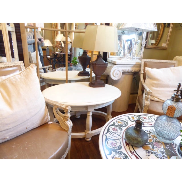 Late 20th Century Vintage Louis XIV Style White Oval Table For Sale - Image 5 of 6