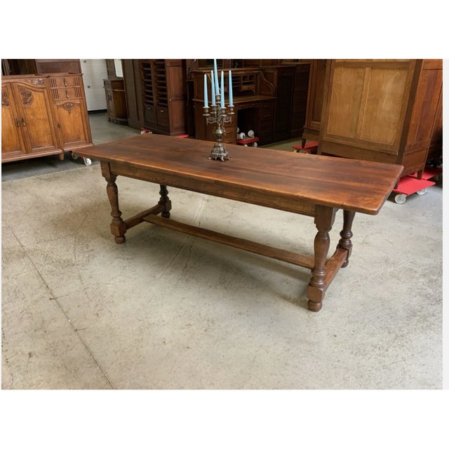 Age: circa 1940 Wood type: solid oak Condition: very good, meticulously maintained, and ready-to-use original condition...