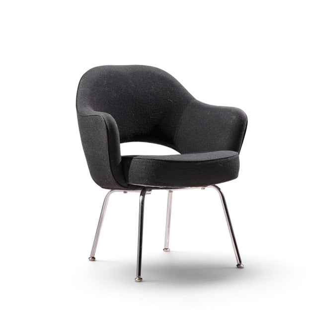 Knoll Eero Saarinen for Knoll Mid Century Executive Dining Chairs - Set of 4 For Sale - Image 4 of 12