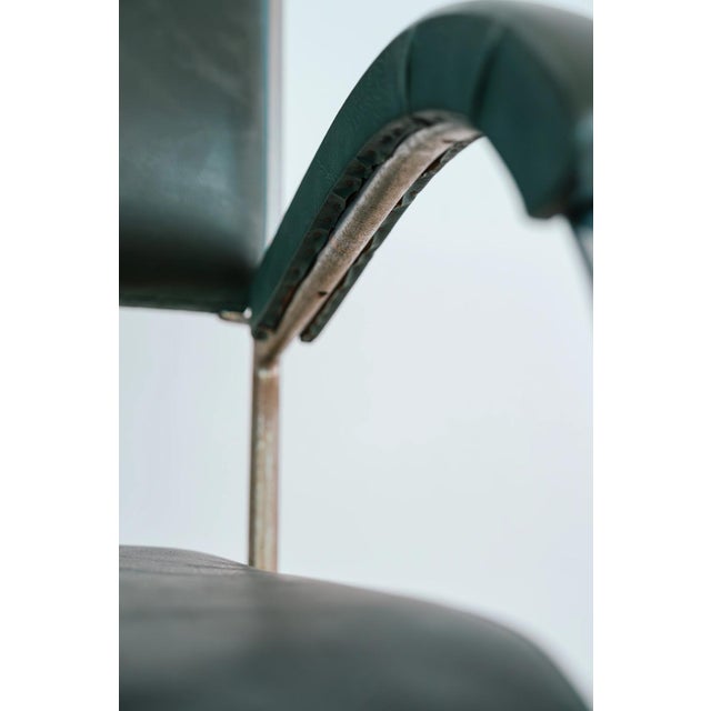 1930s Vintage Bauhaus 2-Seater Sofa in Tubular Steel and Green Skai, 1940s For Sale - Image 5 of 11