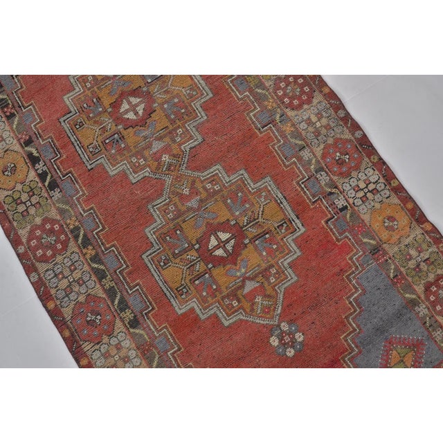 1950s 1950s Small Neutral Anatolian Rug, Organic Modern Home Decor For Sale - Image 5 of 10