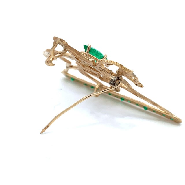 Early 21st Century 14k Yellow Gold Emerald and Diamond Studded Horse Rider Brooch For Sale - Image 5 of 9