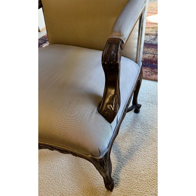 Chaddock 1980s Guy Chaddock French Régence / Louis XV Style Walnut Armchairs - A Pair For Sale - Image 4 of 11