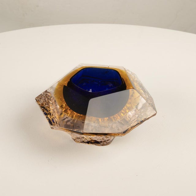 Blue Sculptural Submerged Glass Ashtray by Gianfranco Mandruzzato, 1970 For Sale - Image 8 of 16