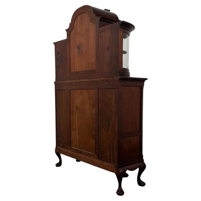 Brown 19th Century Antique Queen Anne Walnut Display Cabinet For Sale - Image 8 of 13
