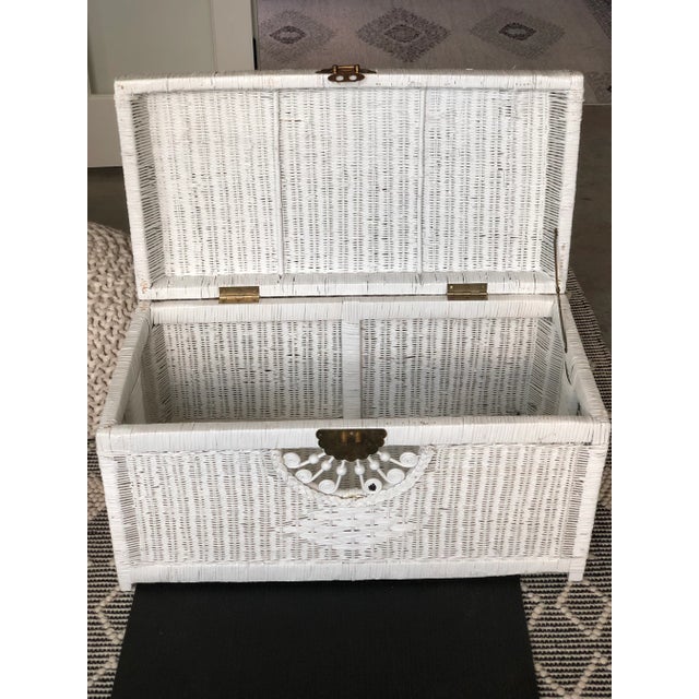 Chinoiserie Wicker Blanket Chest/Trunk With Brass Hardware, 20th Century For Sale - Image 12 of 12