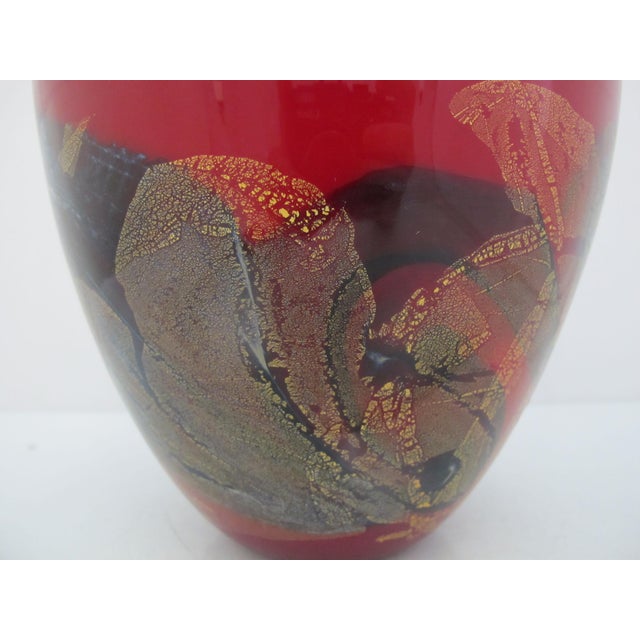 Red Michael Nourot Red Satin Series Gold Leaf Art Glass Vase Rb 39 91 Mn For Sale - Image 8 of 15
