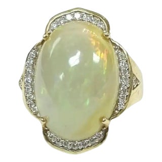 Opal and Diamond Ring 14k Yellow Gold For Sale