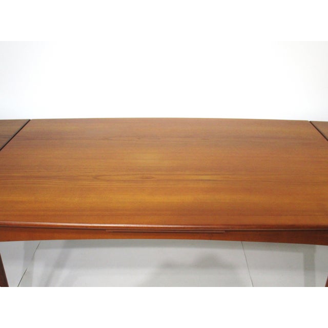 Teak Expandable Dining Table in the Style of Niels Moller Denmark For Sale In Cincinnati - Image 6 of 14