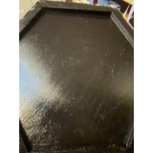 A very nice hexagonal wastebasket that is both hand made and hand painted in the popular english style