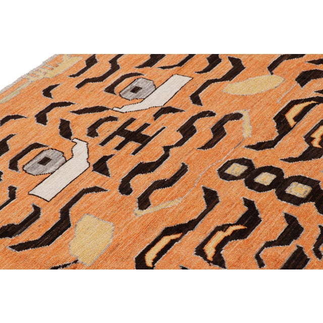 Rug & Kilim’s Contemporary Tiger Rug in Gold With Brown and Orange Pictorial For Sale In New York - Image 6 of 7