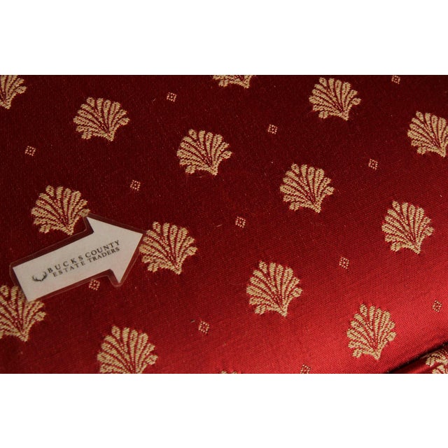 French Empire Pair of Swan Carved Mahogany Sofas For Sale In Philadelphia - Image 6 of 12