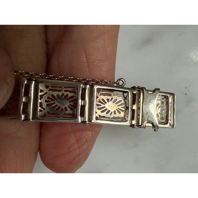 1920s 1920s Art Deco Platinum & 14k Gold Estate Emerald & Diamond Bracelet For Sale - Image 5 of 18