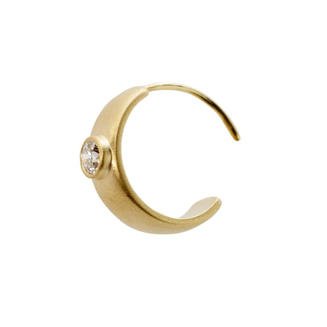 Meme Gold Diamond Huggie Earrings, 1/2" Round, A Pair For Sale - Image 4 of 8