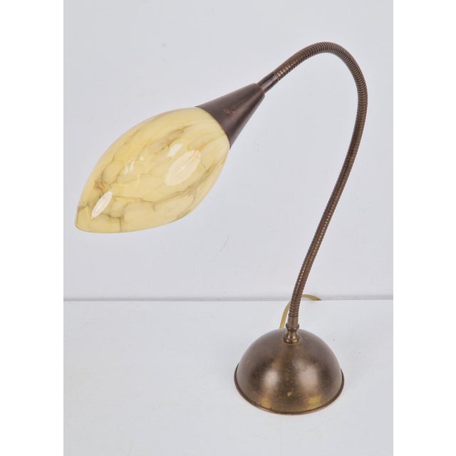 Vintage Art Deco Desk Lamp Copper Glass '50 flex neck This vintage desk lamp is made of metal and glass. Color copper The...