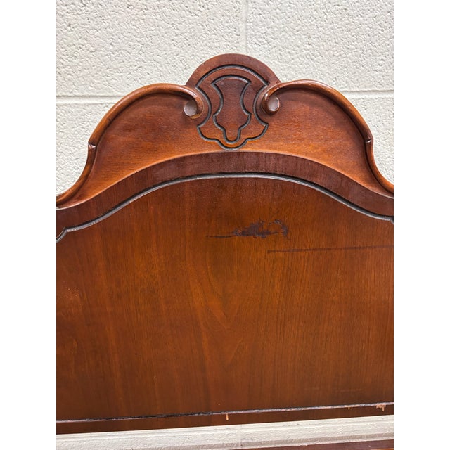 Vintage Full Size Art Deco Art Nouveau Style Walnut Low Poster Cannonball Bed For Sale - Image 15 of 16