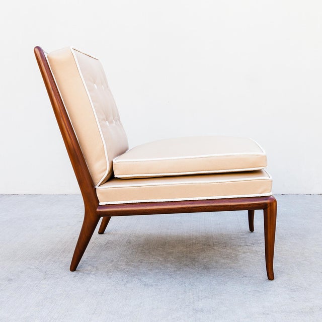 T.H. Robsjohn Gibbings Restored 1950s Attributed to t.h. Robsjohn-Gibbings for Widdicomb Walnut Slipper Chair For Sale - Image 4 of 15