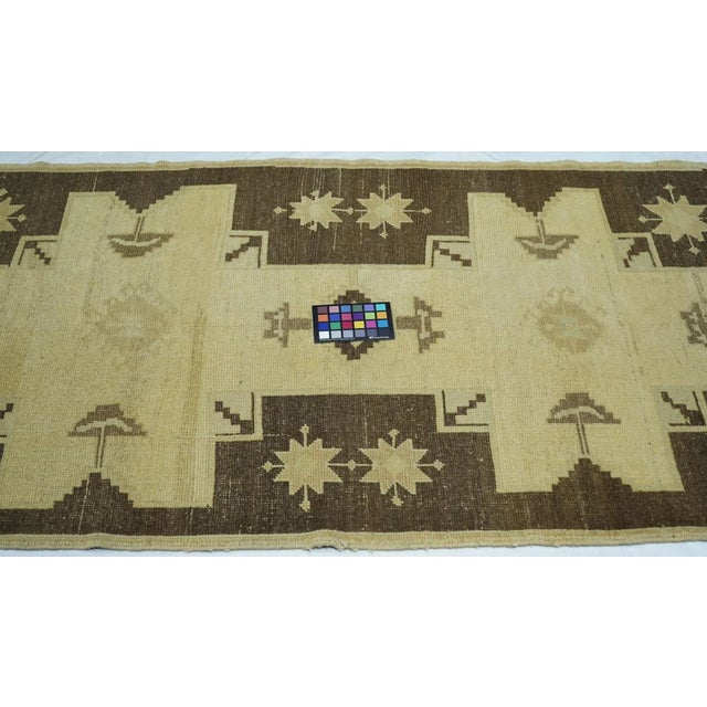 Textile Turkish Rug 3'5'' X 5'9'' For Sale - Image 7 of 9