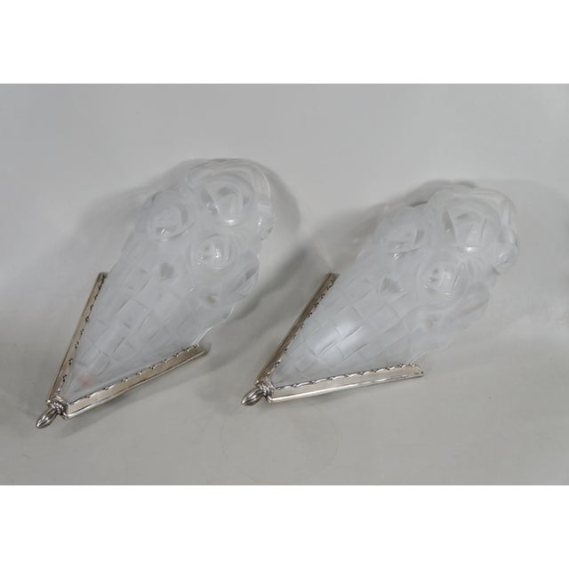 1920s French Art Deco Corner Wall Sconces by Francis Hubens & Degue 1930 France - A Pair For Sale - Image 5 of 14