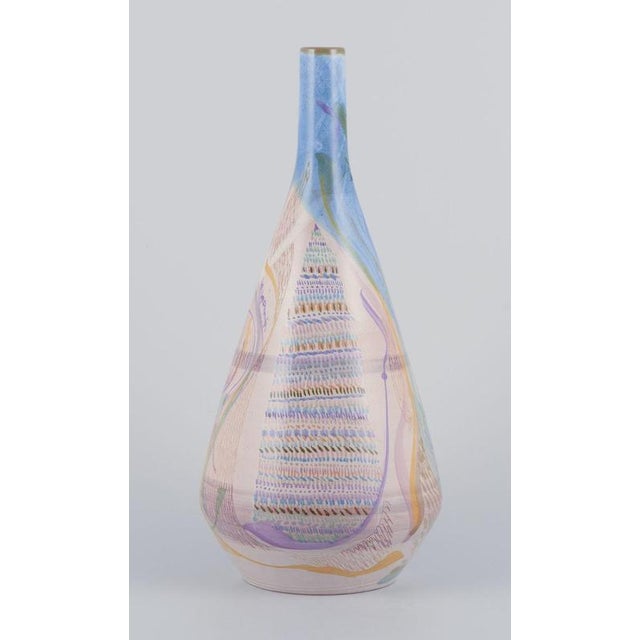 Pre-owned goods are exempt from import duties for U.S. customers. Therefore, no import tariffs will be applicable to your...