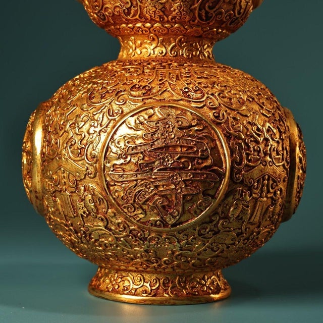 Metal Ornate Vintage Gilt Bronze Double-Gourd Vase - High-Relief Chinoiserie Vessel For Sale - Image 7 of 10