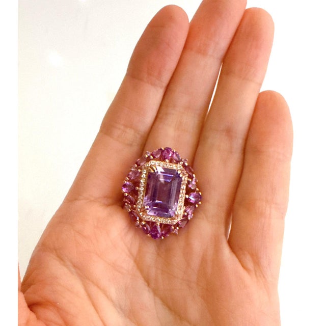 Bochic "Capri" Vintage Amethyst & Topaz Ring Set In 18K Gold & Silver For Sale - Image 9 of 18