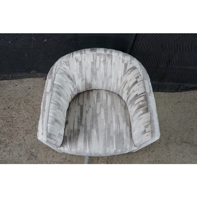 Late 20th Century 2 Late 20th Century Artistica Modern Grey Chenille Jacquard Fabric Ingrid Swivel Chairs II Pair For Sale - Image 5 of 18