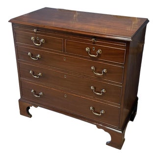 18th Century Chest of Drawers For Sale
