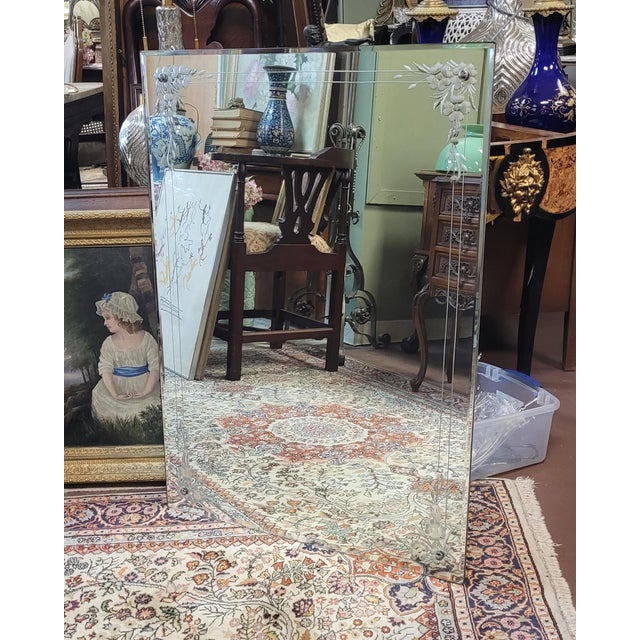 Transparent Fine Vintage Etched Glass 1930s French Deco Mirror For Sale - Image 8 of 10