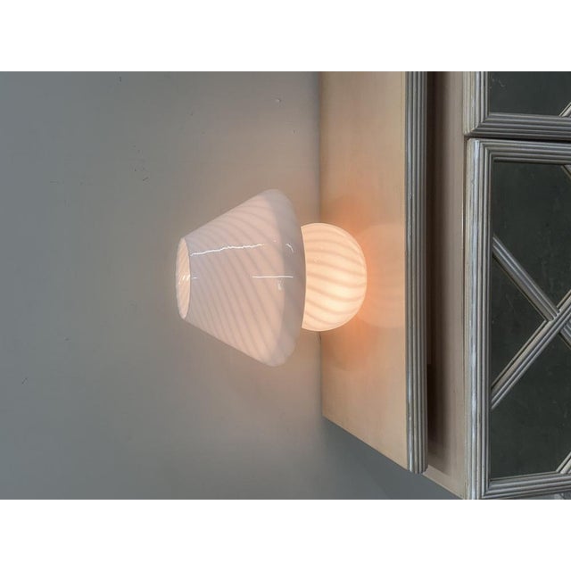 Vintage Italian White Swirl Glass Mushroom Lamp, 1970 For Sale - Image 3 of 16