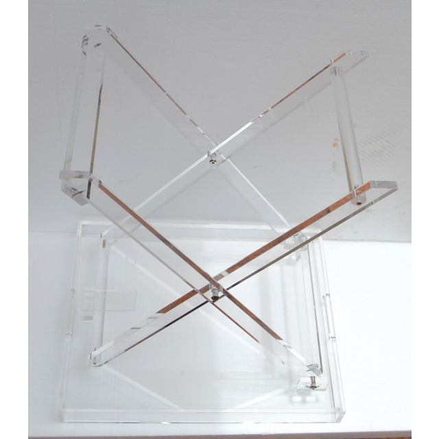 1980s Boho Chic Lucite Folding Tray Table X Stretchers Mid-Century Modern American For Sale - Image 16 of 18