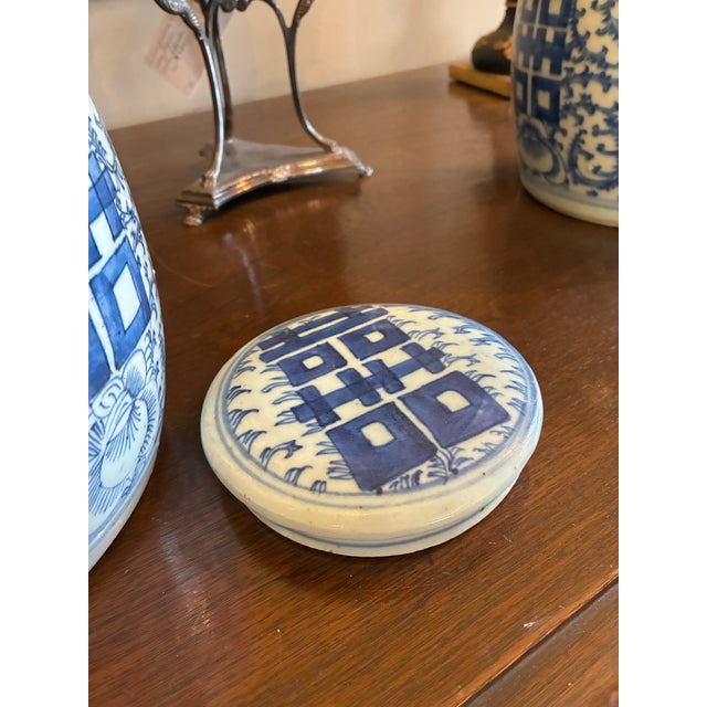 Chinese Chinese Blue and White Porcelain Pair of Ginger Jars With Double Happiness Symbols, Having Their Original Domed Lid For Sale - Image 3 of 12