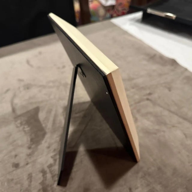 1990s Modern Ivory Lacquered Wood Italian Picture Frame by Bussolari For Sale - Image 6 of 11