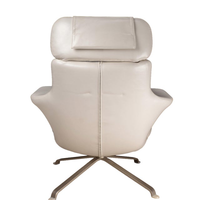 White B&b Italia Radar Lounge Chair by James Irvine White Leather Swivel Lounger Italy For Sale - Image 8 of 17