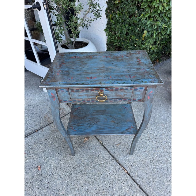 French Provincial Vintage Hand-Painted Side Table W/ Drawer For Sale - Image 3 of 9
