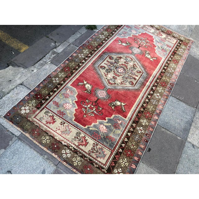 Red Vintage Oushak Handmade Rug- 3′11″ × 7′7″ For Sale - Image 8 of 11