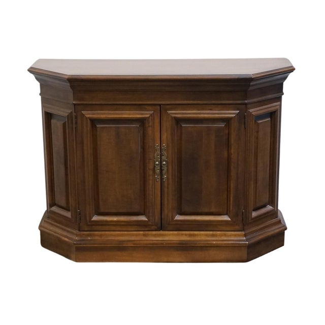 Italian Ethan Allen Classic Manor Collection Solid Maple 40" Console Cabinet 15-9038 For Sale - Image 3 of 11