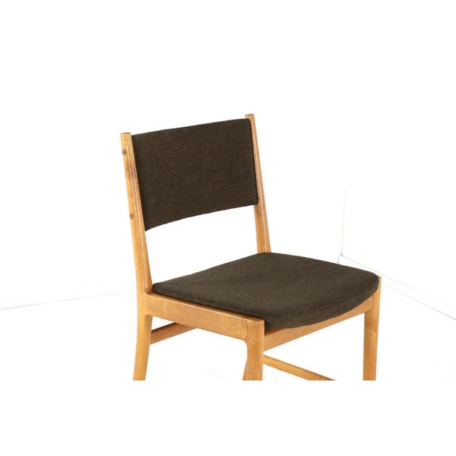 Dining Chairs attributed to Kai Lyngfeldt Larsen for Soren Willasden, 1970s, Set of 4 For Sale - Image 12 of 15