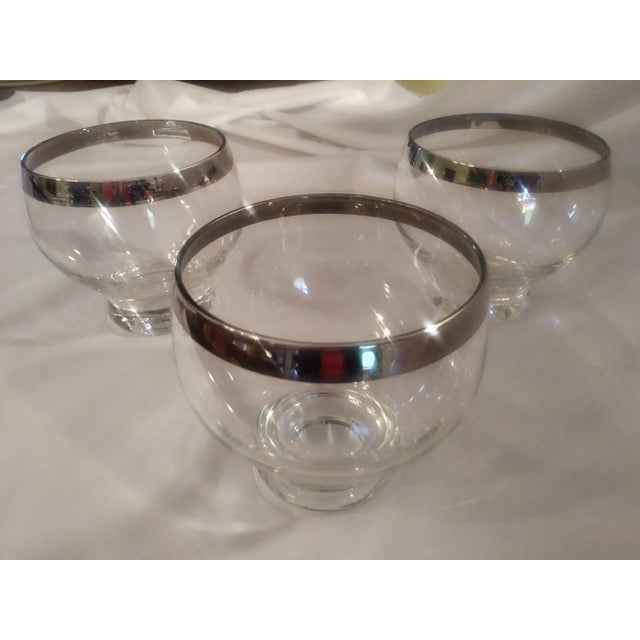 1950s Dorothy Thorpe Style Cocktail Glasses - Set of 3 For Sale - Image 5 of 13
