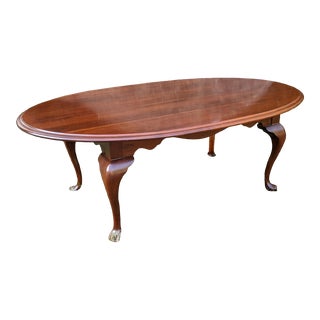 1990s Knob Creek Ethan Allen Solid Cherry Wood Queen Anne Oval Coffee Table For Sale
