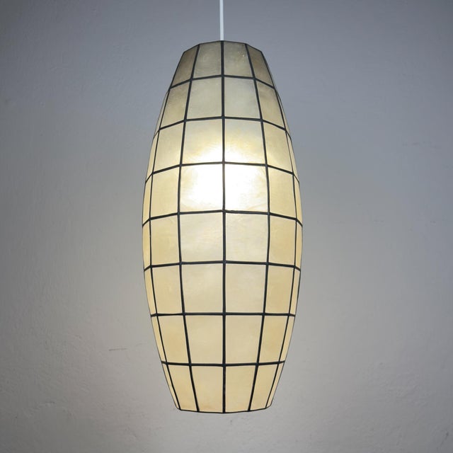 Vintage Capiz Shell Pendant Lamp, Italy, 1960s For Sale - Image 10 of 18