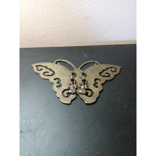 1940s 1940s Ornate Brass Butterfly Door Knocker For Sale - Image 5 of 5