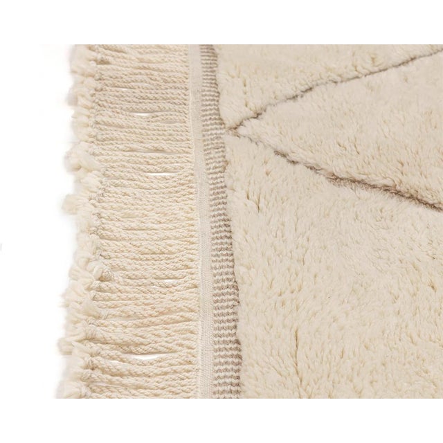 Classic Diamond Lattice Hand-Knotted Moroccan Wool Rug | 11'5" X 8'7" | One of a Kind For Sale - Image 4 of 7
