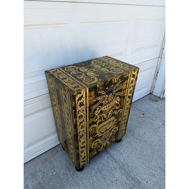 Black Late 20th Century Neoclassical Style Black and Gilt Decorated Urn Motif Storage Chest For Sale - Image 8 of 12