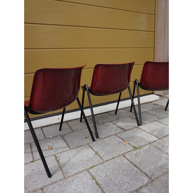 Plastic Shell Modus Chairs by Osvaldo Borsani for Tecno, 1980s, Set of 3 For Sale - Image 11 of 18