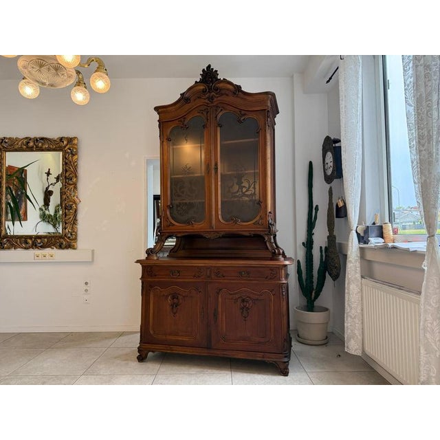 Traditional Baroque Altar Cabinet in Oak For Sale - Image 3 of 16