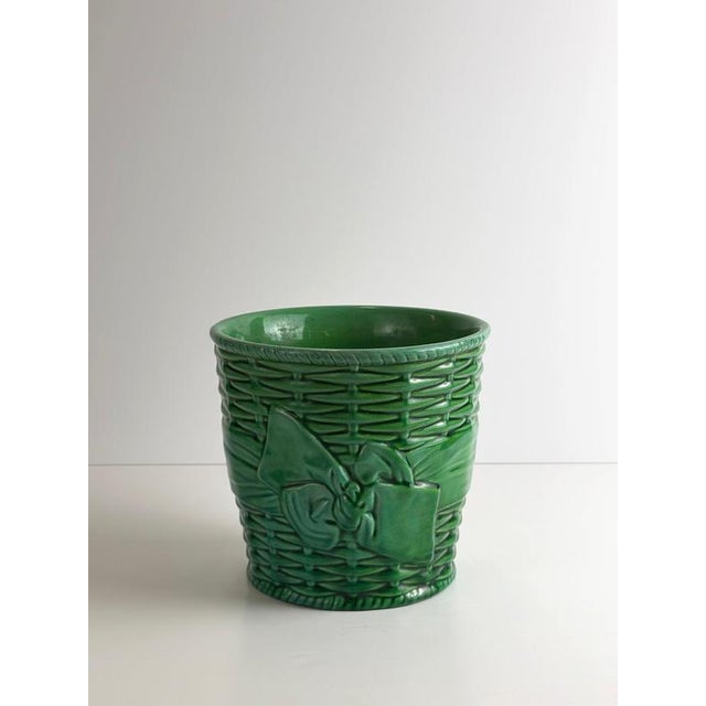 Majolica Basketweave Planter in Green Glazed Ceramic from Mintons, England, 1911 For Sale - Image 9 of 10