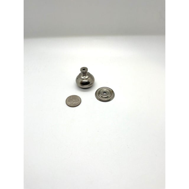 Contemporary Thomasville Knob Satin Nickel For Sale - Image 3 of 3